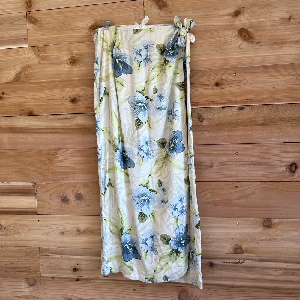 Tommy Bahama 100% Silk Skirt